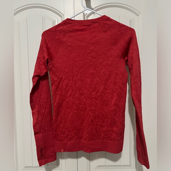 lululemon shirt - Picture 11 of 12